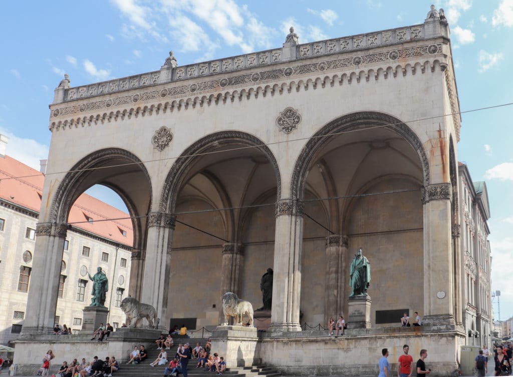 Feldherrnhalle - Munique