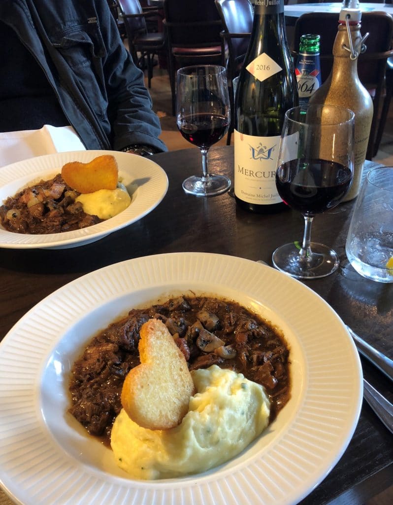 Côte Brasserie restaurante Inglaterra boeuf bourguignon