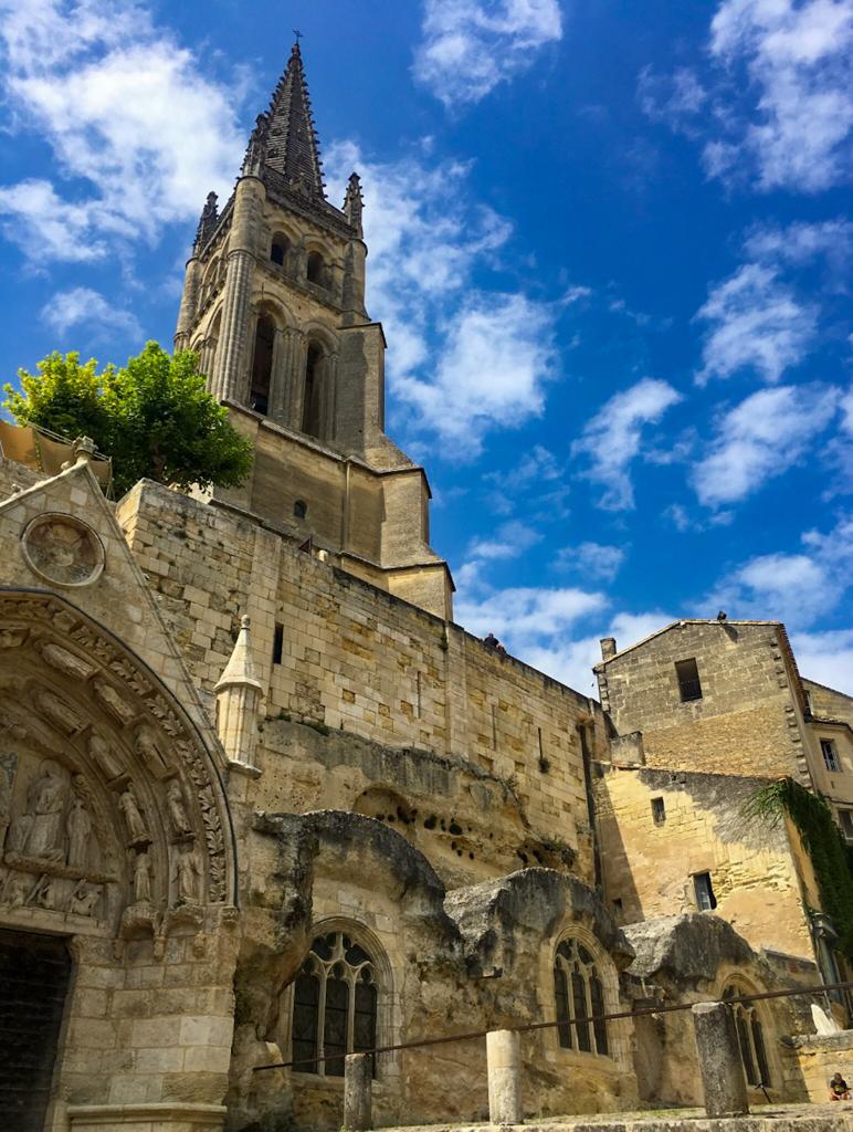 Igreja monolítica de Saint Emilion