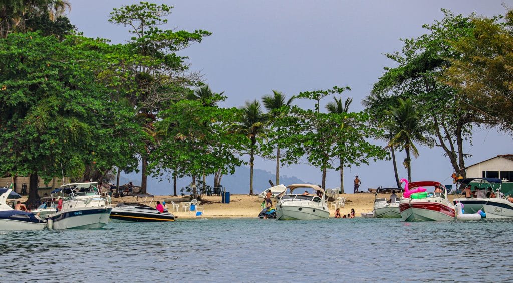 Praia da Ilha de Paquetá - Angra dos Reis