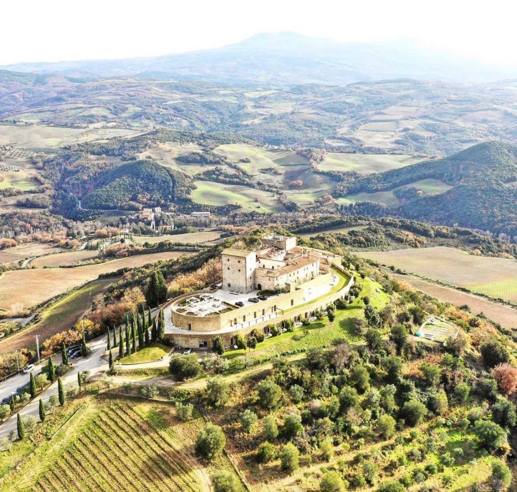 Imagem do alto do hotel Castelo di Velona